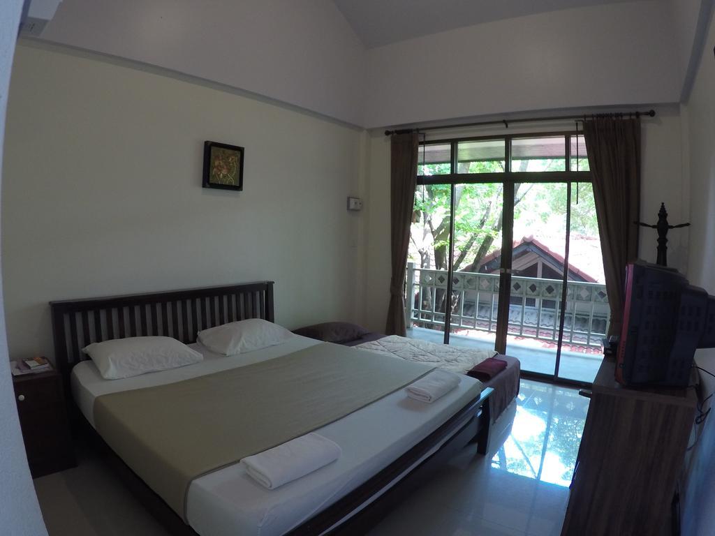 The Old Palace Resort Klong Sa Bua Ayutthaya Eksteriør billede